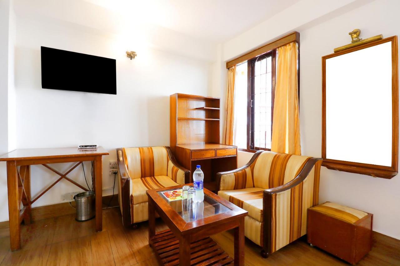 Oyo 45337 Hotel Woodland Shimla Bagian luar foto