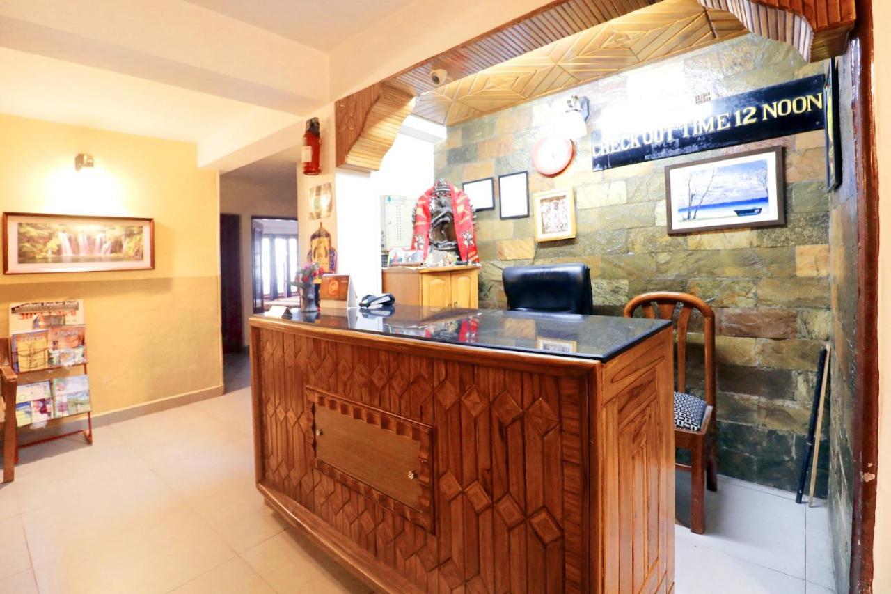 Oyo 45337 Hotel Woodland Shimla Bagian luar foto