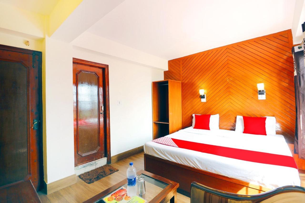 Oyo 45337 Hotel Woodland Shimla Bagian luar foto